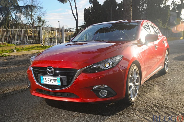 Mazda 3 1.5 SkyActiv Evolve - la prova su strada