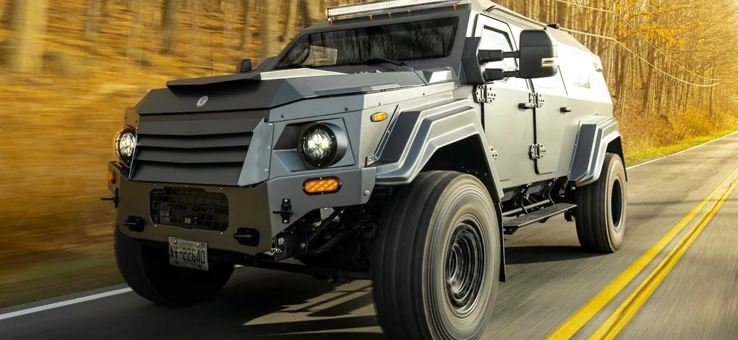 Terradyne Gurkha: il mezzo corazzato che ti puoi mettere in garage
