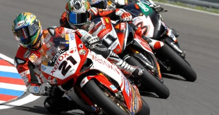 Troy Bayliss: "A Brands Hatch per vincere almeno una manche"