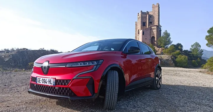 Renault Megane E-Tech electric: prova, prezzo, allestimenti