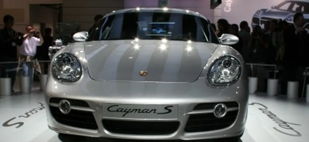 Porsche Cayman S dal vivo