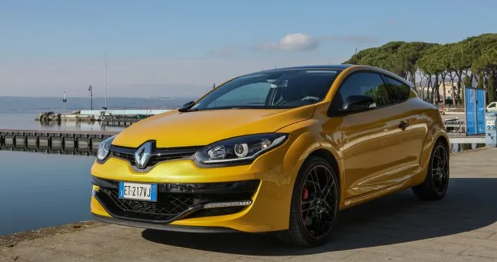Nuova Renault Mégane 2014: foto e caratteristiche