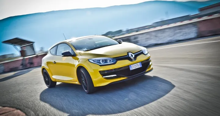 Renault Megane R.S: la prova in pista