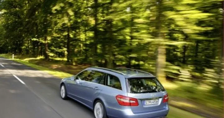 Mercedes Classe E Station Wagon: debuttano le 4Matic a trazione integrale