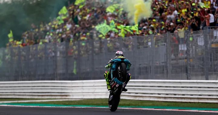 Grande festa a Misano per Valentino Rossi: con il nuovo decreto fino a 35.000 persone sulle tribune