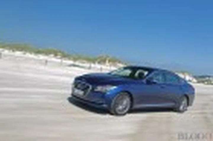 Video: Hyundai Genesis