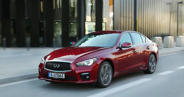 Infiniti Q50: arriva il benzina 2.0 turbo, ad un prezzo di 42.040 euro