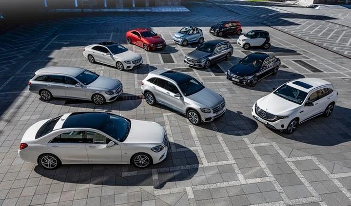 Mercedes-Benz: 22 novità da oggi al 2023
