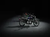 Triumph Bonneville Stealth Editions 2024: otto Modern Classics davvero esclusive [FOTO]