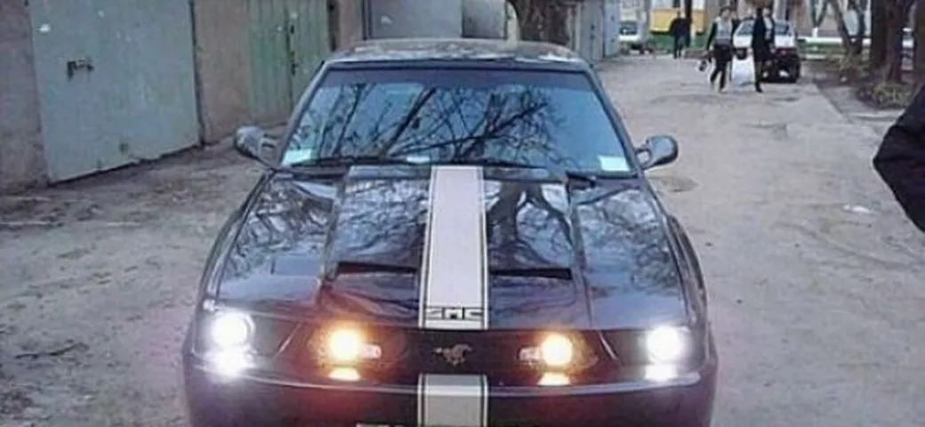 Lada Samara Mustang!
