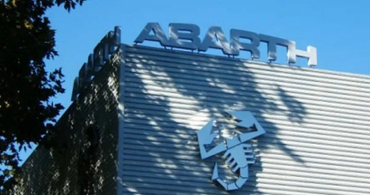SCOOP: concessionaria Abarth a Torino !
