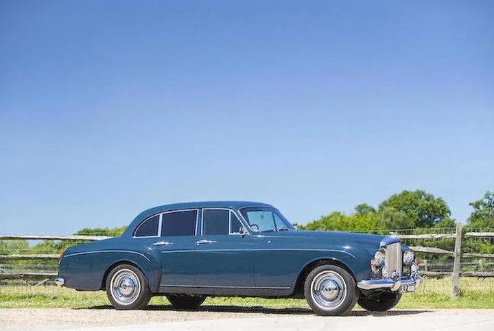 All'asta la Bentley dei Rolling Stones