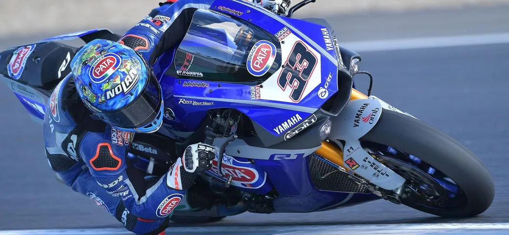Nolan in pista con i campioni della Superbike