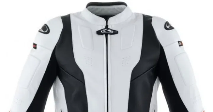Abbigliamento: Clover Triforce Leather Jacket