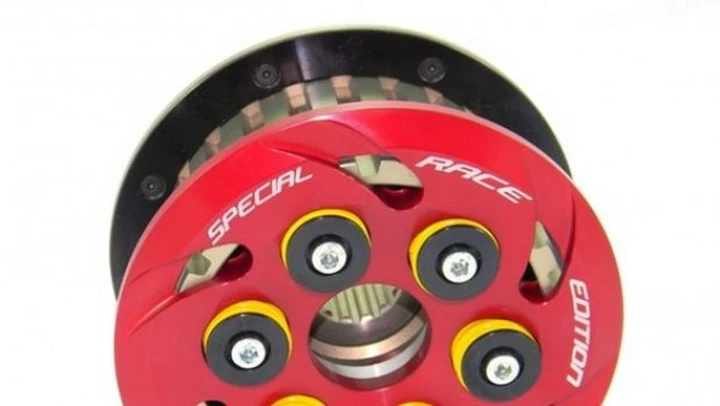 Novità Ducabike: Frizione  Antisaltellamento per Ducati 848 e 848 EVO
