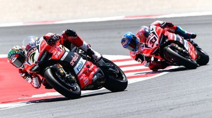 SBK: Davies e Melandri all'attacco a Portimao