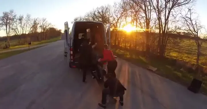 BMW Landspeeder by Revival Cycles