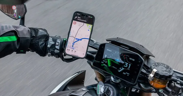 Waze lancia la modalità moto: percorsi dedicati e avvisi sui pericoli