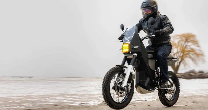Land Moto 2026: arriva District ADV, l'elettrica versatile da 17 kW
