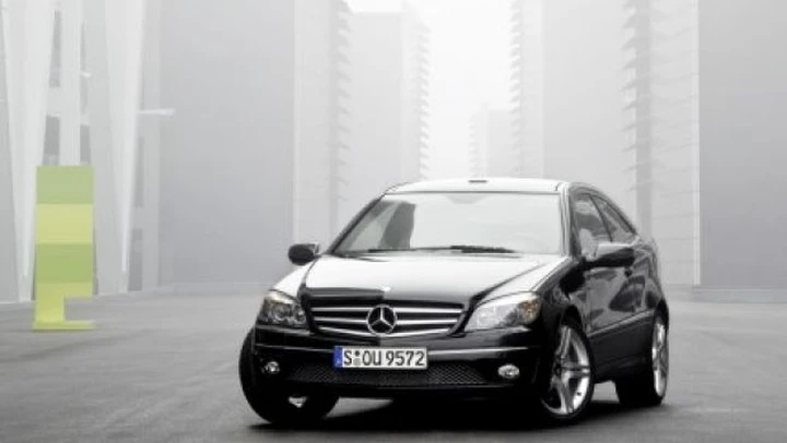 Su strada con la Mercedes CLC 180 Kompressor Sport