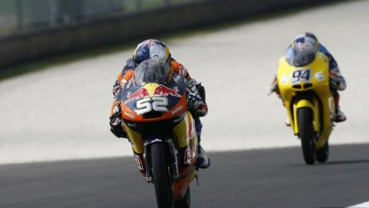 Moto3, Indianapolis: Kent il più veloce nella FP1, Fenati 8°