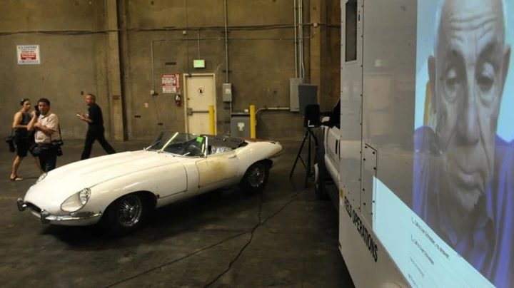 Dopo 46 anni ritrova la Jaguar E-Type rubata