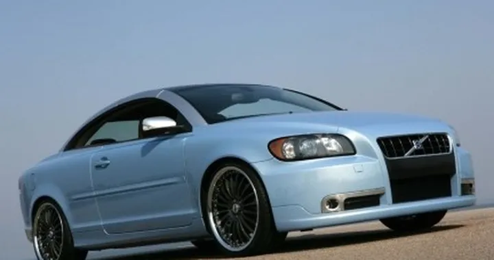 Volvo C70 Caresto Edition