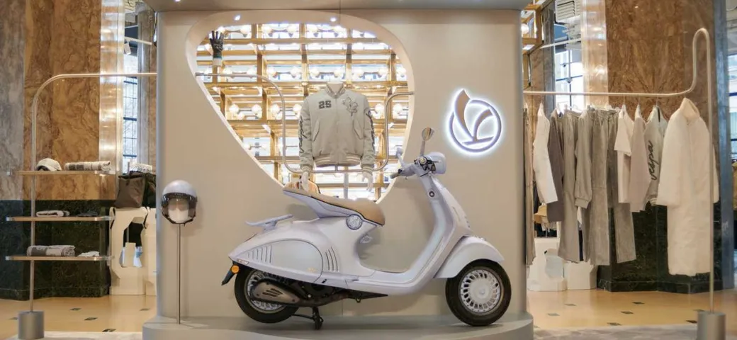 Vespa 946 Snake: l'edizione limitata che celebra il 2025