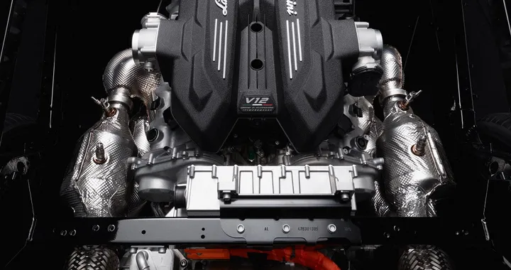 Lamborghini LB744: è la nuova V12 plug-in