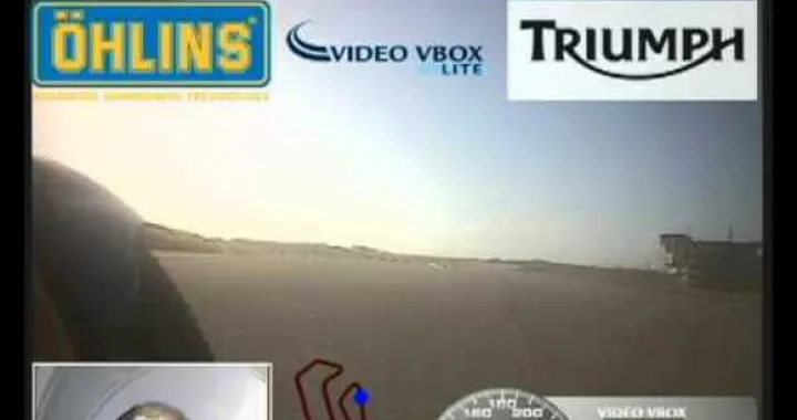 Triumph Daytona 675R 2011 a Portimao /video