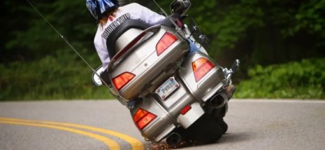 Foto del giorno: la Goldwing e le 