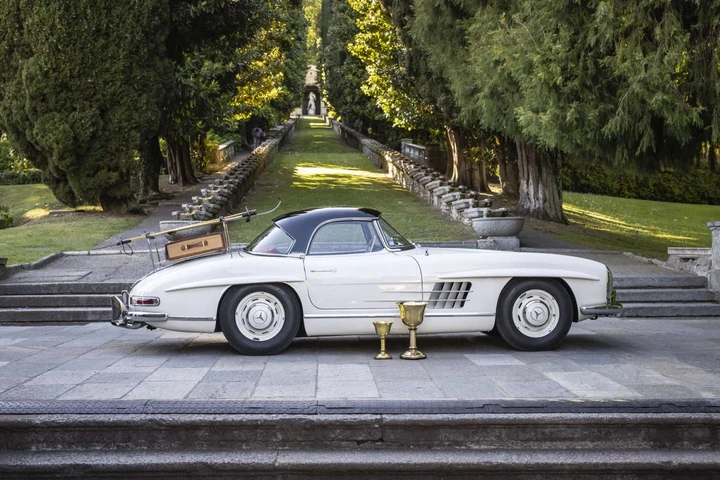Villa d’Este 2026: la Mercedes 300 SL Roadster conquista la Coppa d’Oro