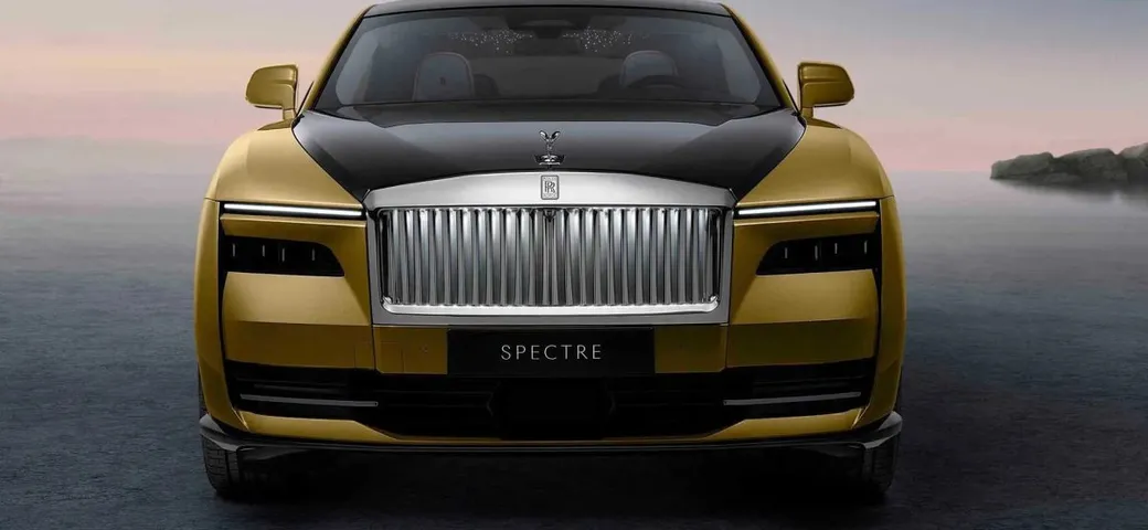 Le Rolls-Royce non piacciono ai giovani? I clienti di questo modello hanno 35 anni di media