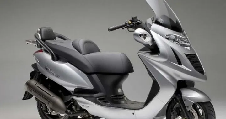 Kymco: il nuovo Grand Dink all'Intermot di Colonia