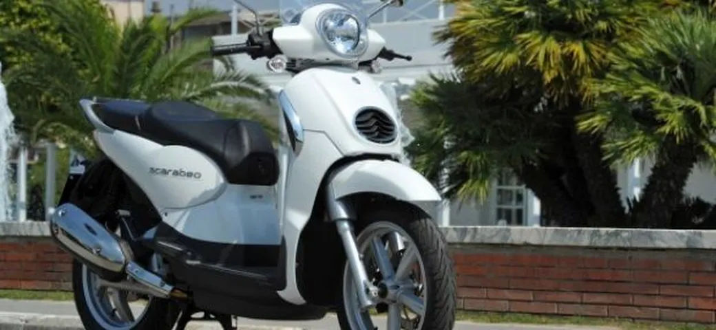 Aprilia Scarabeo 200: il primo test su strada