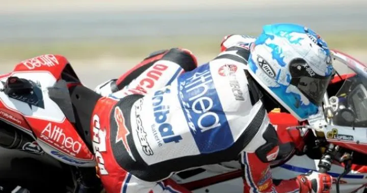 WSBK: il maltempo condiziona le QP2 di Miller. Carlos Checa ancora in testa e tempi invariati