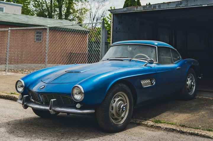 BMW 507 ritrovata in un garage: vale 2,3 milioni