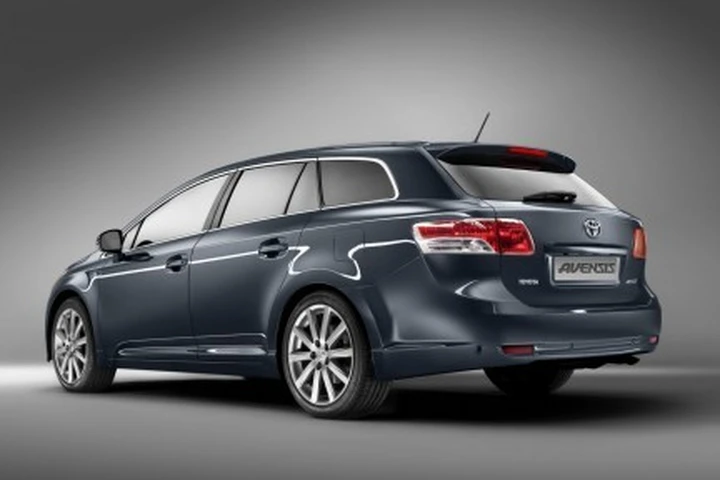 Toyota Avensis: parte la produzione in Gran Bretagna