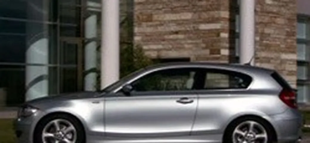 BMW nuova Serie 1: i video ufficiali e il comunicato stampa