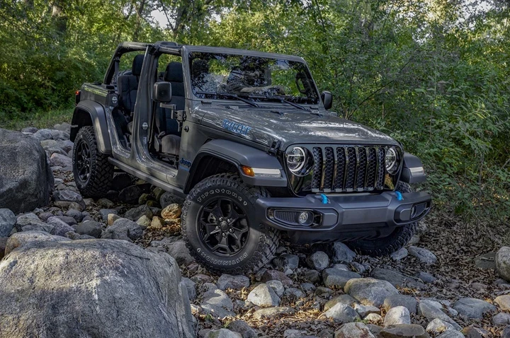 Jeep Wrangler Willys 4xe: nuova versione speciale