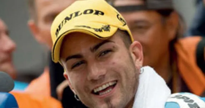 Mattia Pasini correrà in 250 con il Team Toth