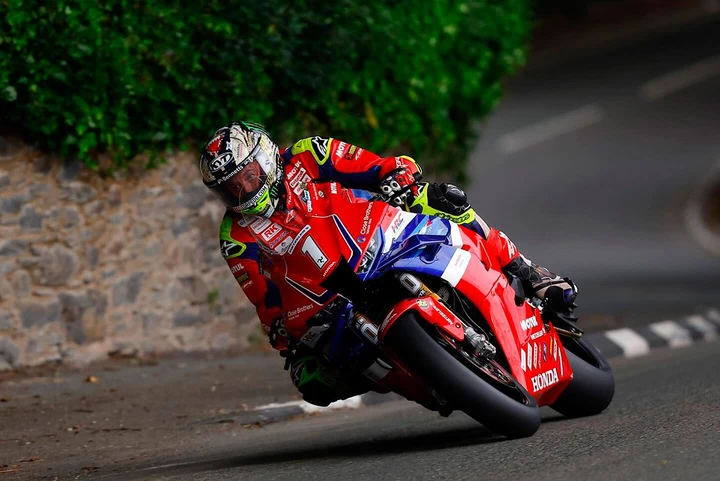 John McGuinness: a 54 anni parla di ritiro e futuro al TT