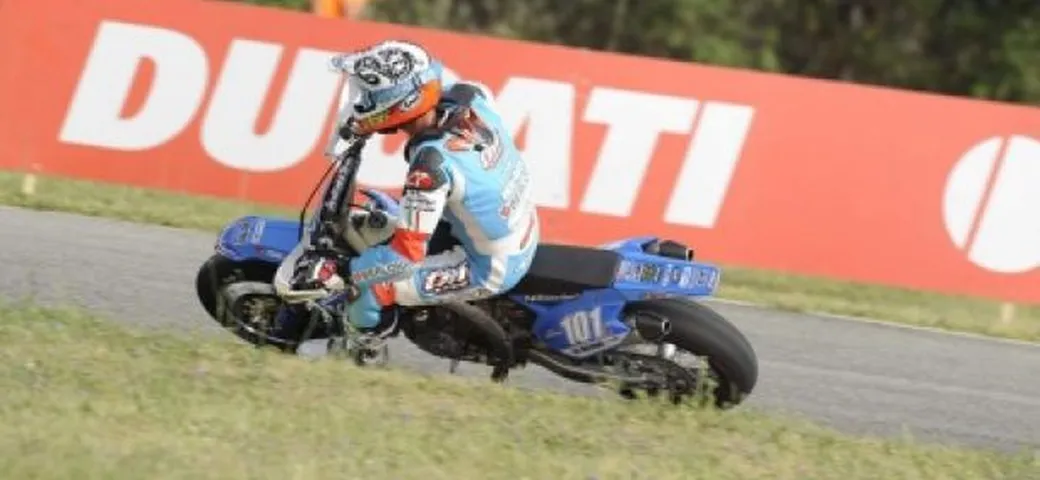Supermoto: Thierry Van Den Bosch vince a Latina la 3a prova degli Internazionali d'Italia