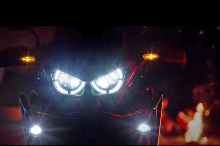 Honda Africa Twin 2020, il nuovo teaser: ora si vede il frontale