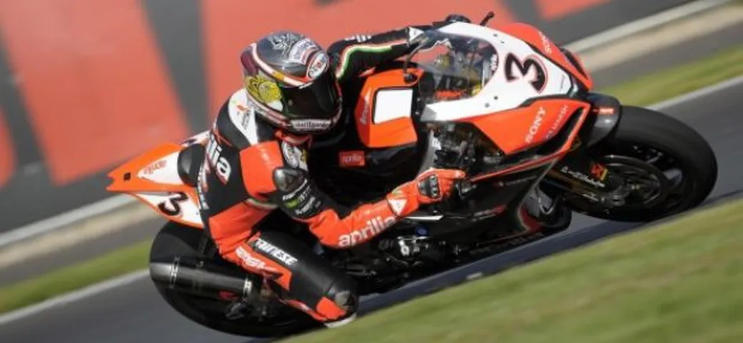 Nurburgring Superpole, acuto record di Max Biaggi. Il 