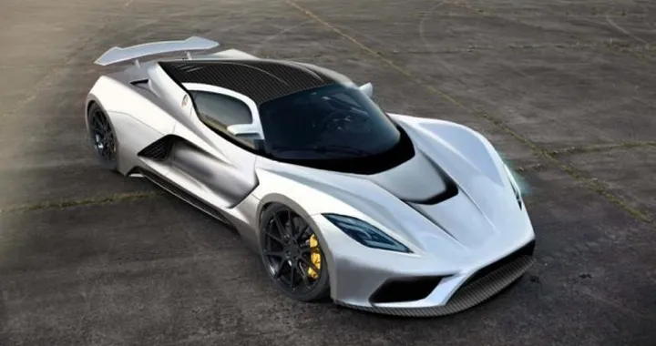 Hennessey Venom F5: nuove immagini e tutte le caratteristiche tecniche