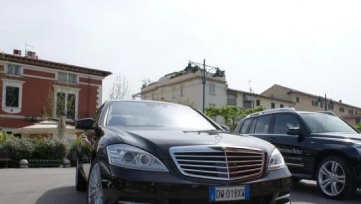 Il contributo invisibile: la nostra prova su strada della Mercedes S 400 Hybrid