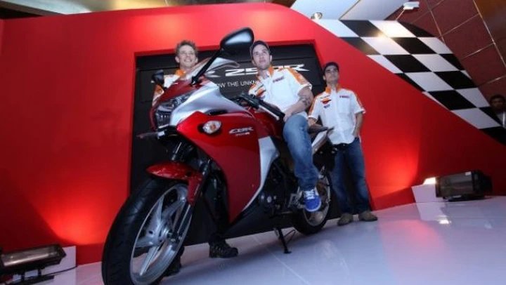Honda CBR250R lanciata in Indonesia alla presenza di Stoner, Pedrosa e Dovizioso