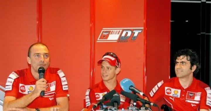 MotoGP all'Estoril. Casey Stoner torna in sella: "mi è mancata la mia moto"