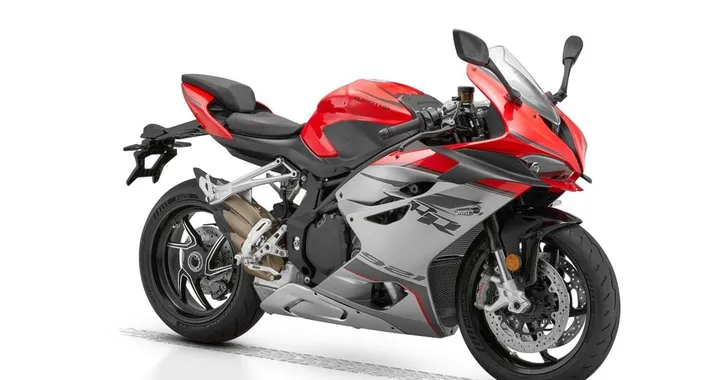 QJMotor SRK921RR: motore 4 cilindri, elettronica avanzata e look racing